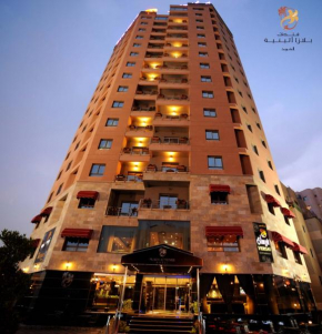 Plaza Athenee Hotel